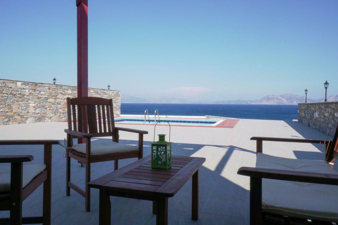 Anefanti Villas Ágios Kírykos Extérieur photo